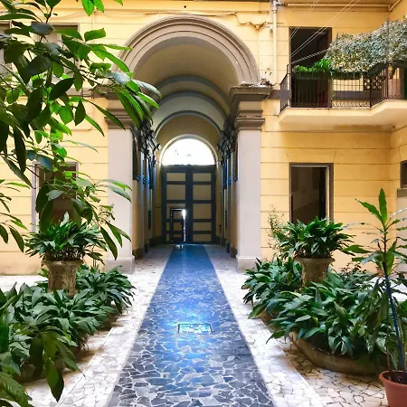 15 Piazza Saint Bon
