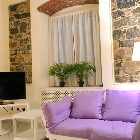 Apartment 15 Piazza Saint Bon *